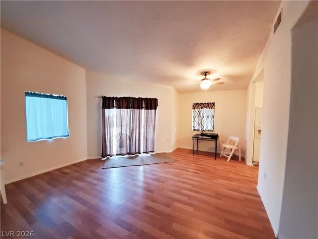 4840 North Chieftain Street, Las Vegas, NV 89149