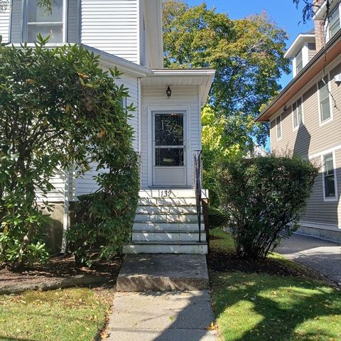 132 Thorndike Street 2, Brookline, MA 02446