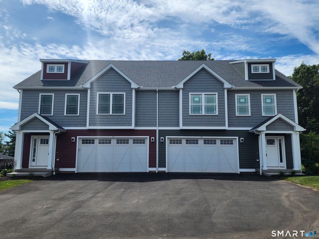 20 Lombard Circle 7, North Haven, CT 06473