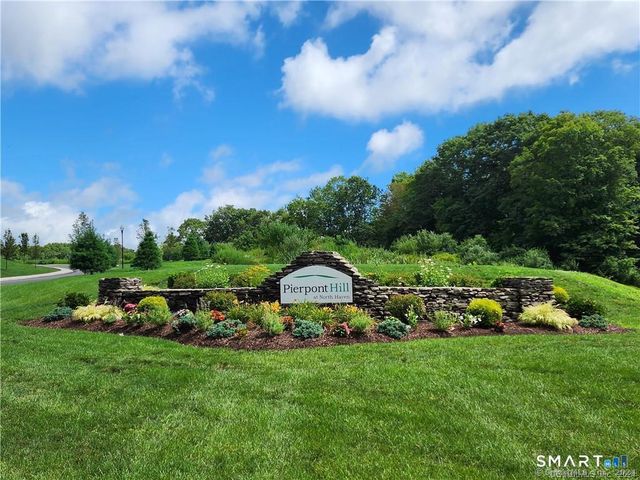 20 Lombard Circle 7, North Haven, CT 06473