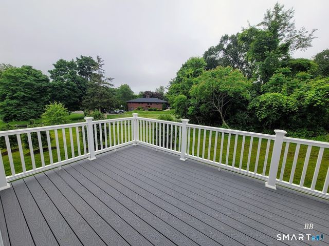 20 Lombard Circle 7, North Haven, CT 06473