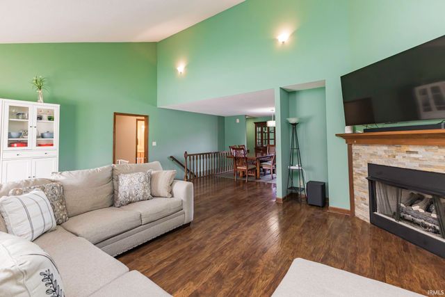 601 Jade Drive, Yorktown, IN 47396