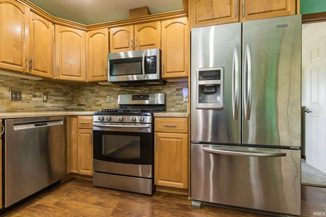 601 Jade Drive, Yorktown, IN 47396