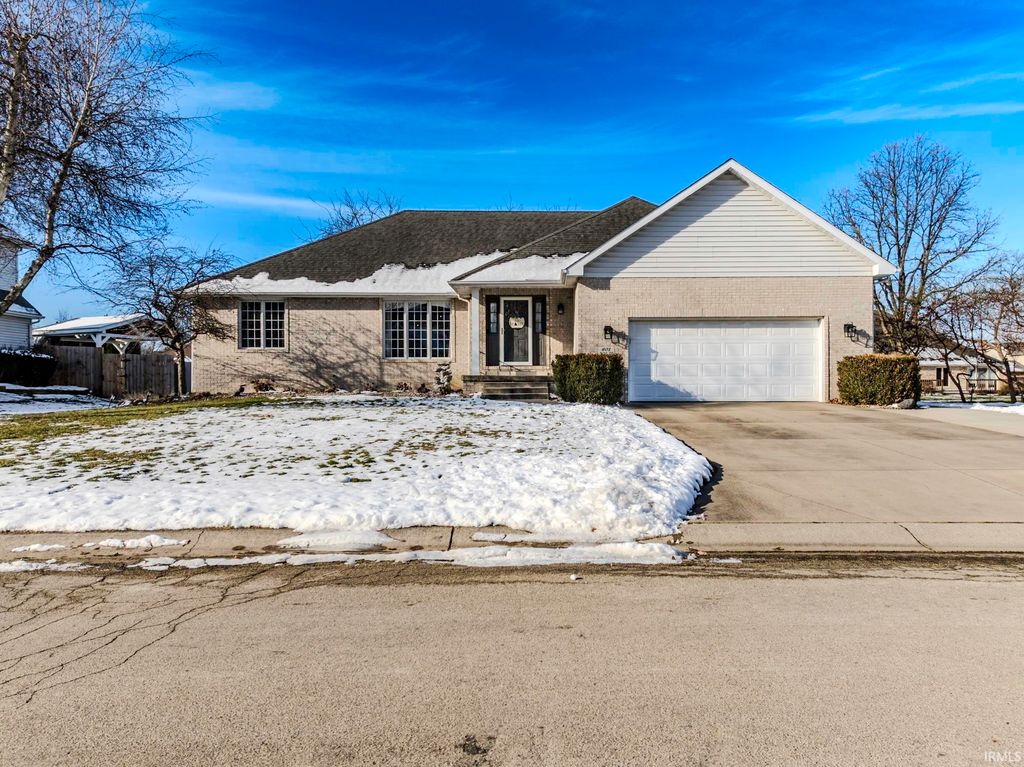 601 Jade Drive, Yorktown, IN 47396
