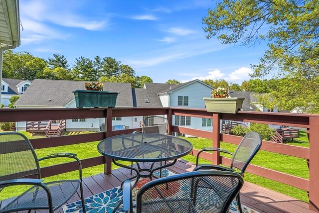 56 Nature View Drve 56, Uxbridge, MA 01569