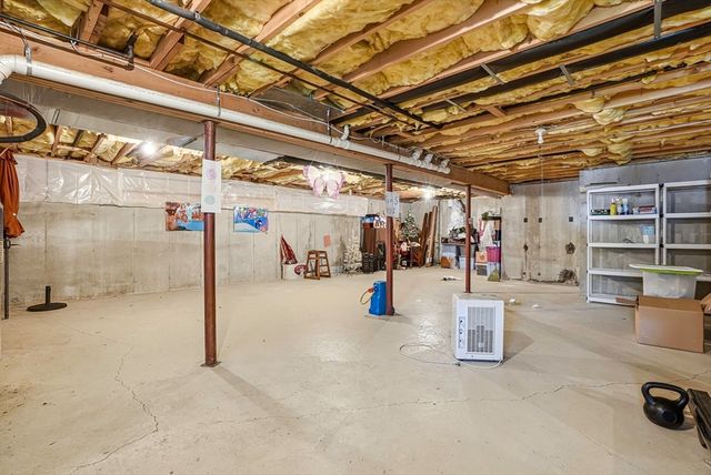 56 Nature View Drve 56, Uxbridge, MA 01569