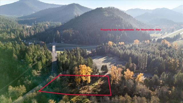 95 Barton Road, Glendale, OR 97442