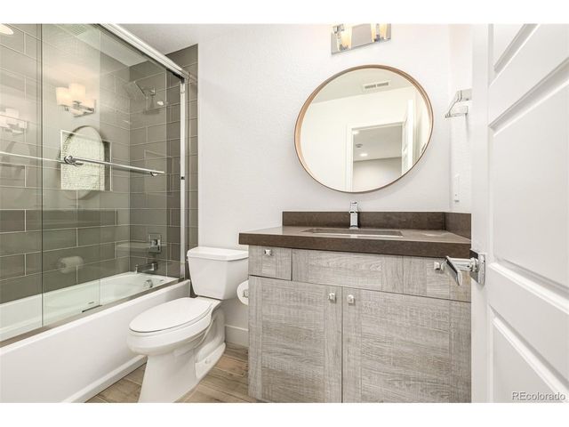 8565 E 50th Dr, Denver, CO 80238