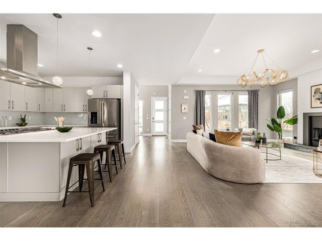 8565 E 50th Dr, Denver, CO 80238