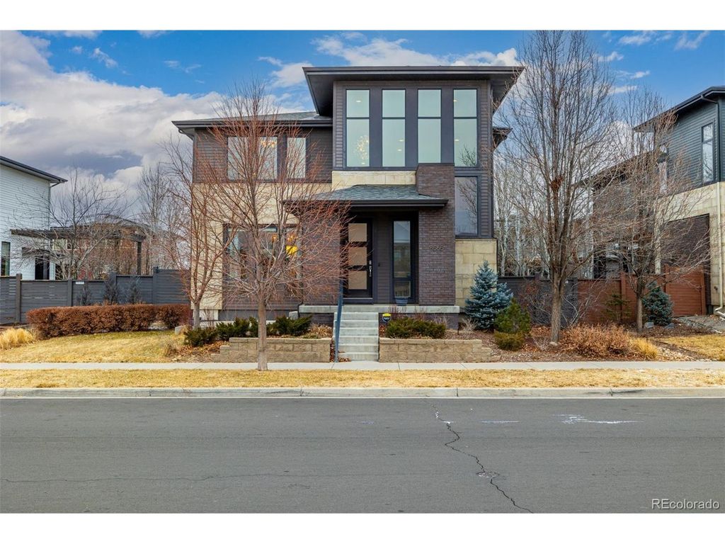 8565 E 50th Dr, Denver, CO 80238