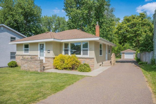 1140 Charlton Street, West Saint Paul, MN 55118