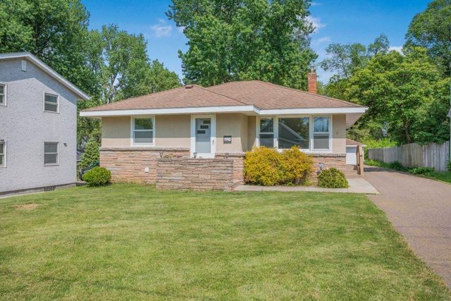 1140 Charlton Street, West Saint Paul, MN 55118