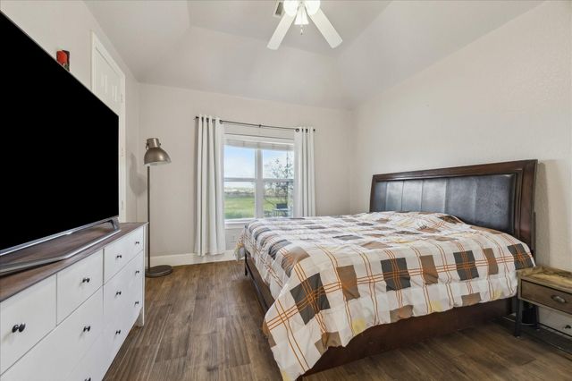 4802 Shadow Grass Drive, Katy, TX 77493