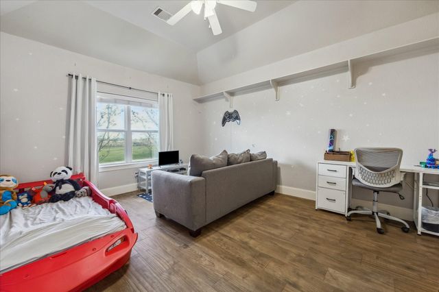 4802 Shadow Grass Drive, Katy, TX 77493