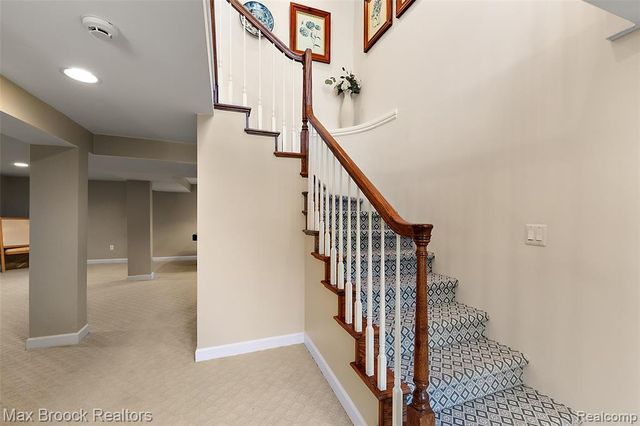 4875 Old Orchard Trail, Orchard Lake, MI 48324