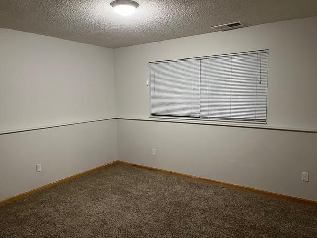 806 103rd Avenue NE, Blaine, MN 55434