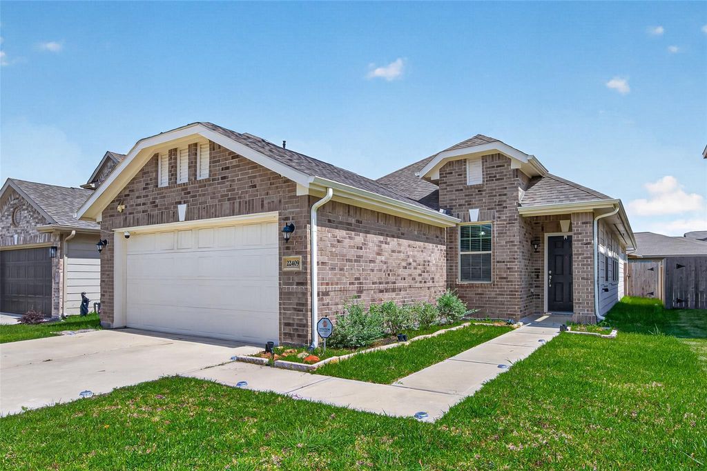22409 Kinley Street, New Caney, TX 77357