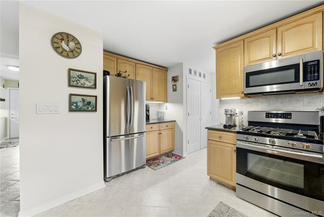 695 Higbie Lane, West Islip, NY 11795