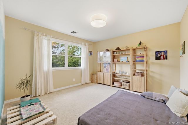 695 Higbie Lane, West Islip, NY 11795