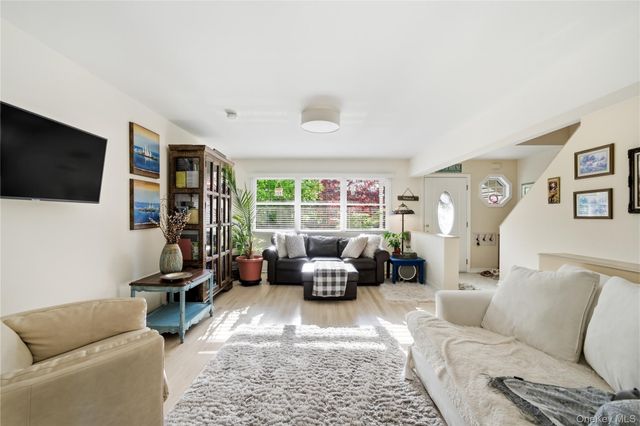 695 Higbie Lane, West Islip, NY 11795