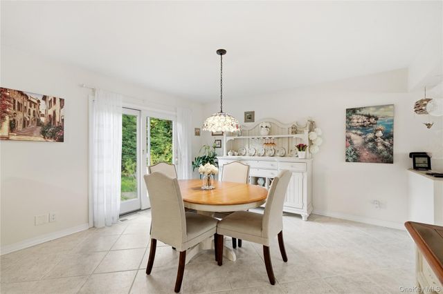 695 Higbie Lane, West Islip, NY 11795