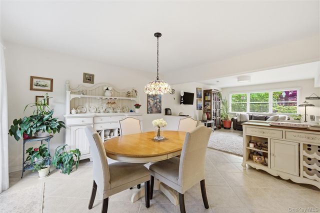 695 Higbie Lane, West Islip, NY 11795