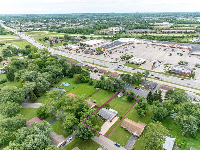 7918 Washington Park Drive, Miamisburg, OH 45459