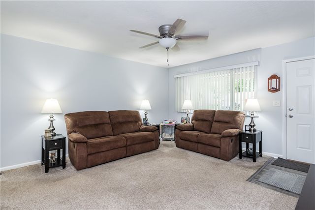 7918 Washington Park Drive, Miamisburg, OH 45459