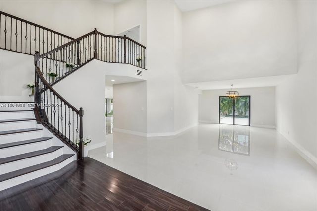 20160 NW 9th Dr, Pembroke Pines, FL 33029