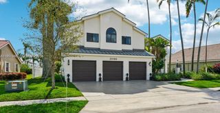 20160 NW 9th Dr, Pembroke Pines, FL 33029
