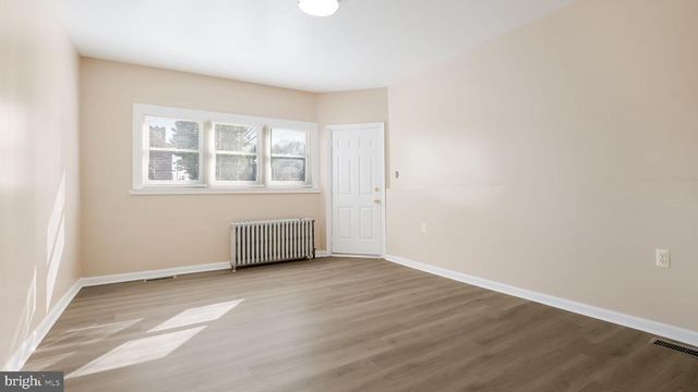 357 WASHINGTON ST, Bristol, PA 19007