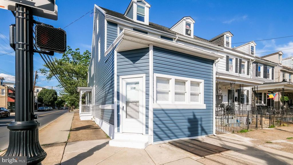 357 WASHINGTON ST, Bristol, PA 19007