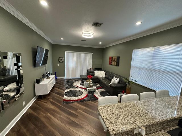 942 NW Leonardo Circle, Port St. Lucie, Port St Lucie, FL 34986