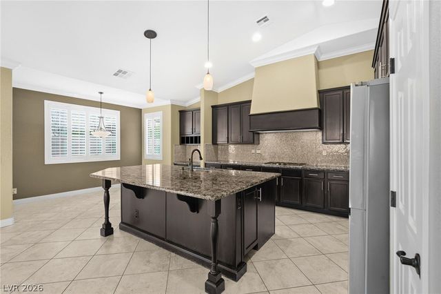 956 Rue Grand Paradis Lane, Henderson, NV 89011