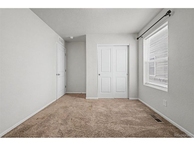 47386 Lily Ave, Bennett, CO 80102