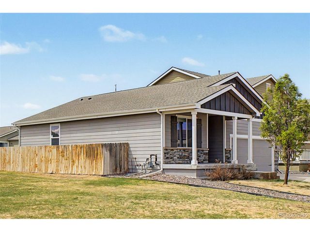 47386 Lily Ave, Bennett, CO 80102
