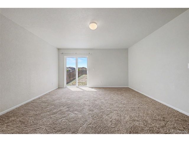 47386 Lily Ave, Bennett, CO 80102