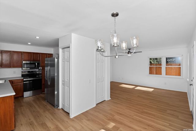 404 Hugo, Kerrville, TX 78028