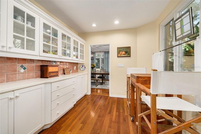 438 VILLAGRANDE AVENUE S, St Petersburg, FL 33707