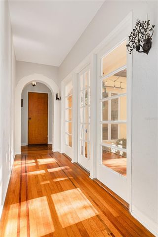 438 VILLAGRANDE AVENUE S, St Petersburg, FL 33707