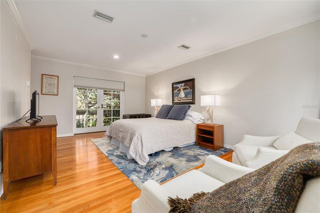 438 VILLAGRANDE AVENUE S, St Petersburg, FL 33707