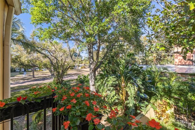 438 VILLAGRANDE AVENUE S, St Petersburg, FL 33707