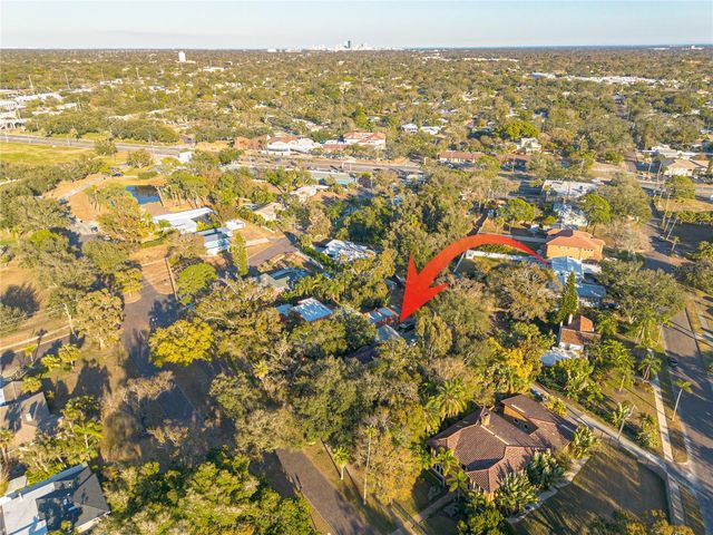 438 VILLAGRANDE AVENUE S, St Petersburg, FL 33707