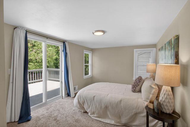 2401 14th Avenue E, North Saint Paul, MN 55109