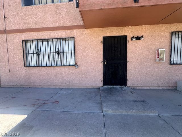 4707 Cessna Avenue 2, Las Vegas, NV 89115