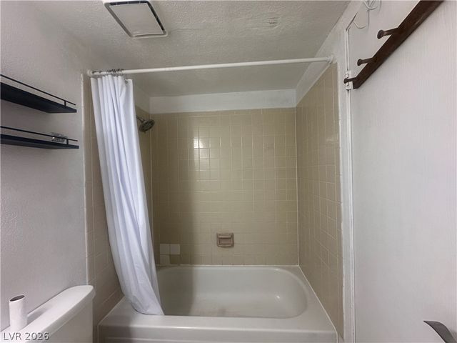 4707 Cessna Avenue 2, Las Vegas, NV 89115