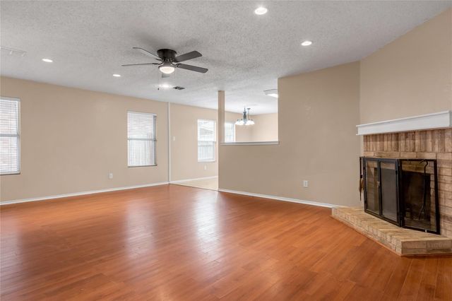 5336 New Castleton Lane, Fort Worth, TX 76135