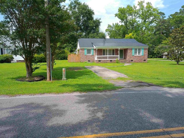 4389 McQueen St., Loris, SC 29569