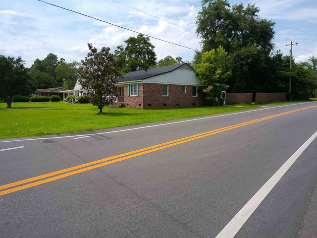 4389 McQueen St., Loris, SC 29569