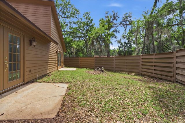 32 RAMBLEWOOD TRAIL, Deland, FL 32724